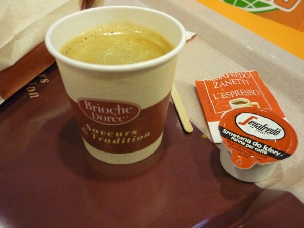 Brioche Doree káva